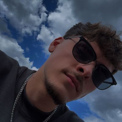 kian Curtis