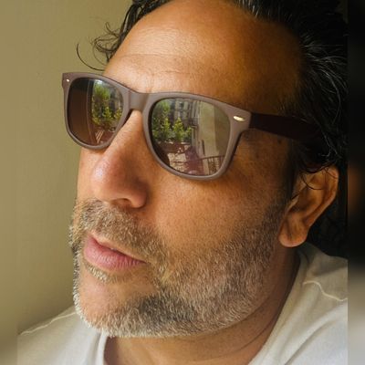 Alex Ayala