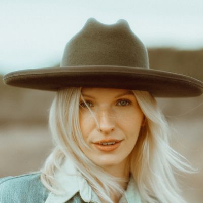 Daphne Shears